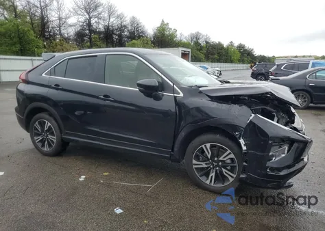 2024 Mitsubishi Eclipse Cross Se z USA, uszkodzony, nr VIN JA4ATWAA5RZ003601